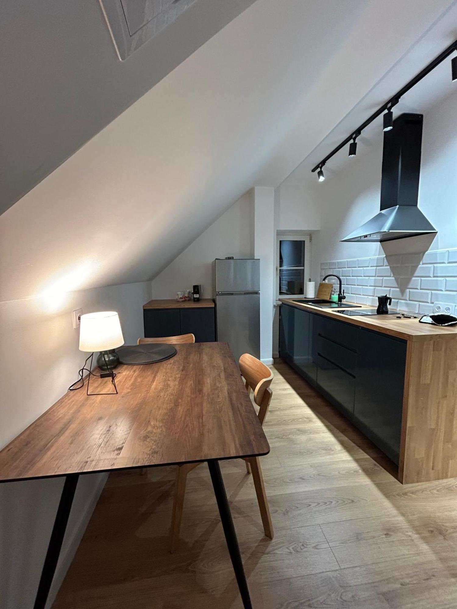 Old Tenement Apartment Warsawa Bagian luar foto